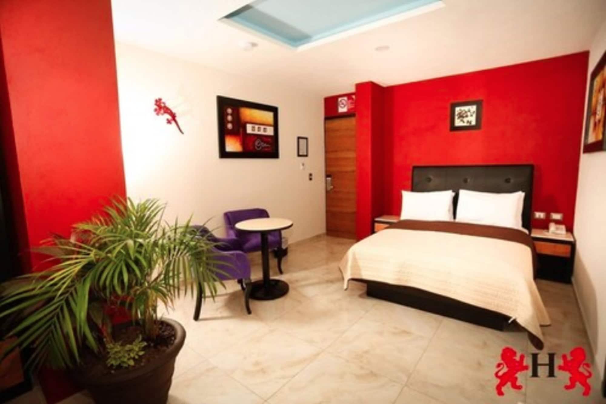 Hotel Leones Puebla Exterior foto