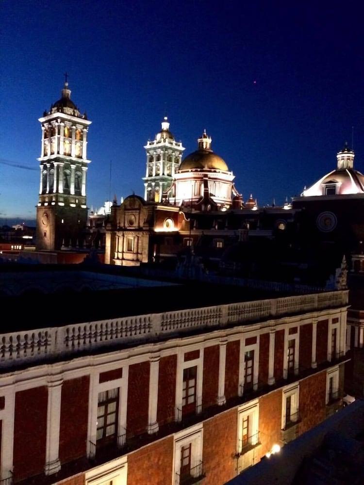Hotel Leones Puebla Exterior foto